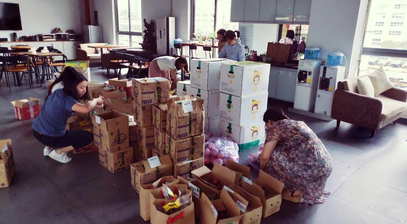 啥？！云里物里中秋节前夕转行了？