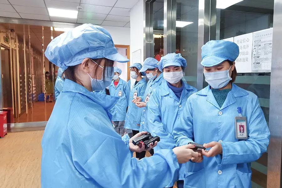 3.8女神节| 云里物里送口红来宠你！