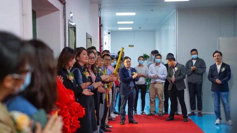 新里程、新起点、新发展丨云里物里SMT生产线正式启用！