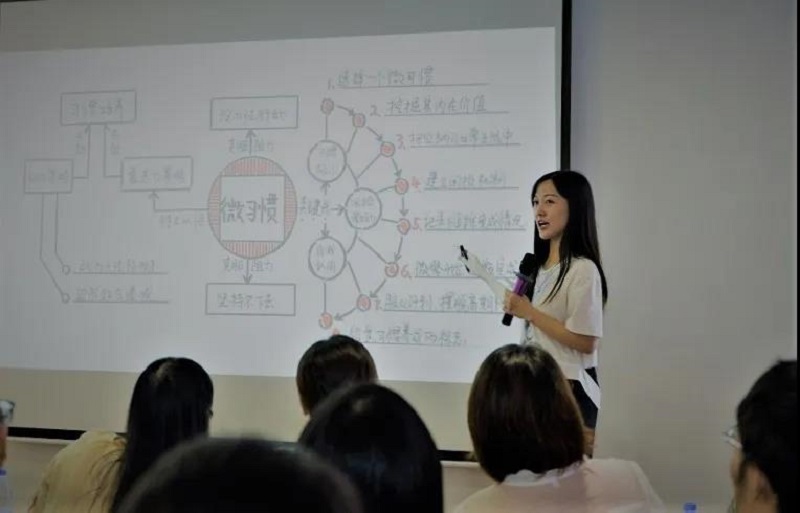 除了吃喝玩乐，云里物里还有啥？