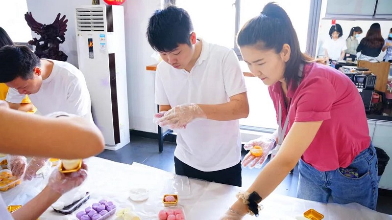 当中秋遇上国庆，这个十一注定不一样